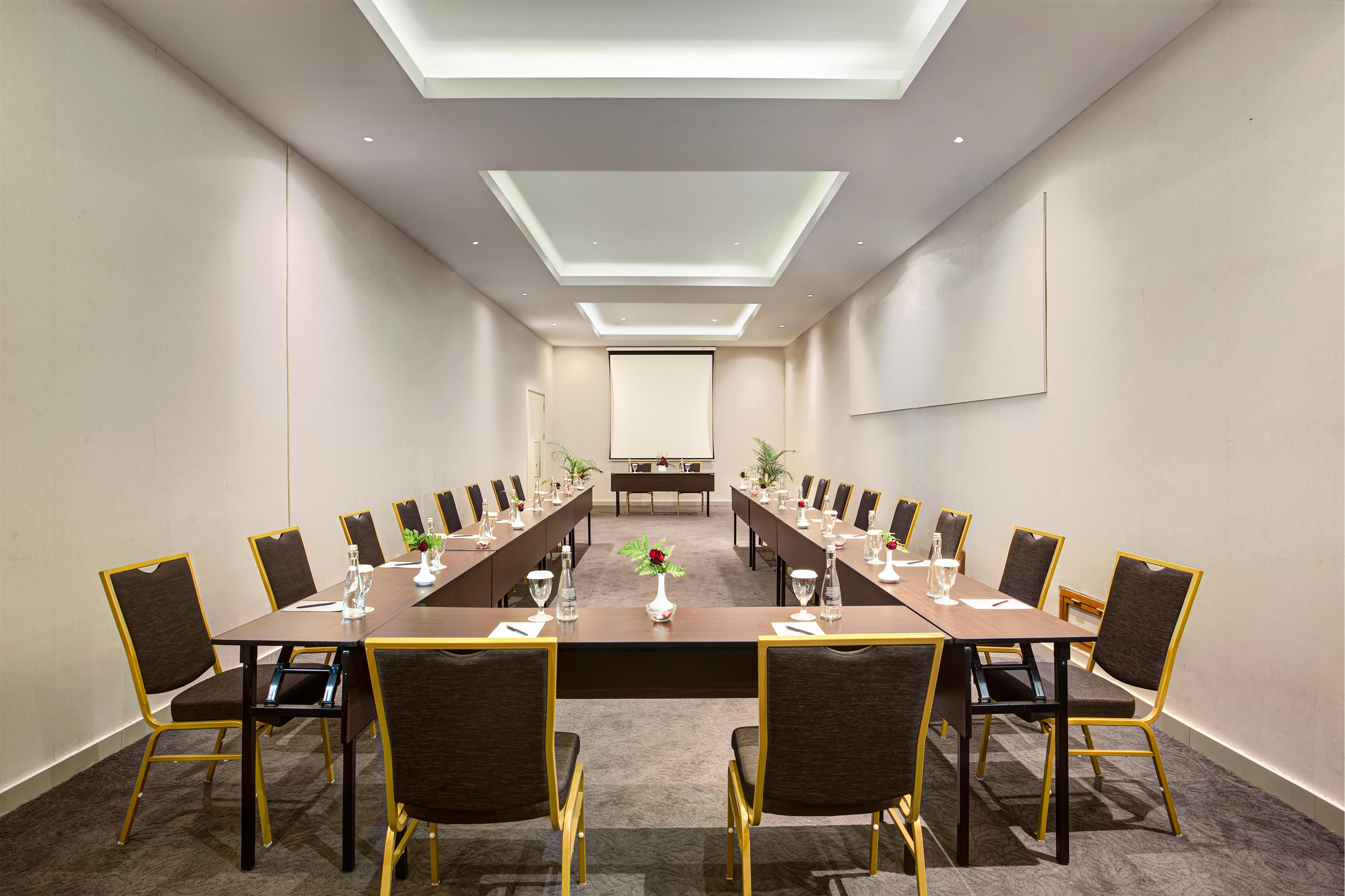 Swiss-Belresidences Kalibata Jakarta Buitenkant foto